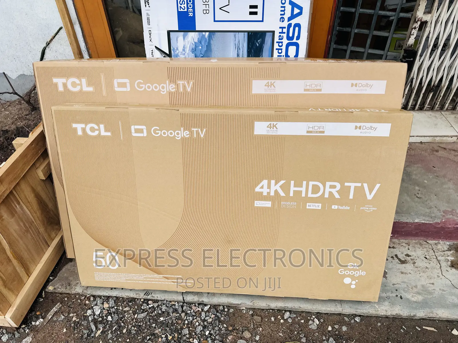 Edgeless Design Slim UHD Smart TCL 50”P635