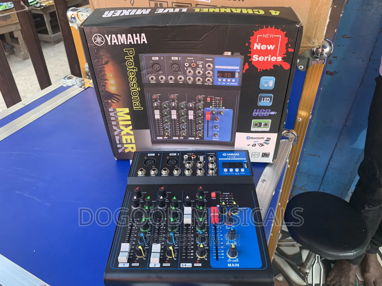 YAMAHA F4 4channel Mixer