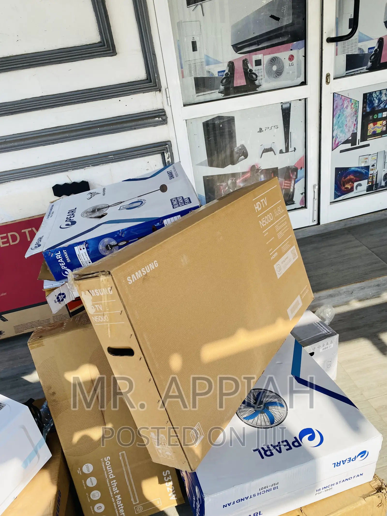 Sealed in Box Samsung 32N5000 32 Inch HD Led Tv(Black).
