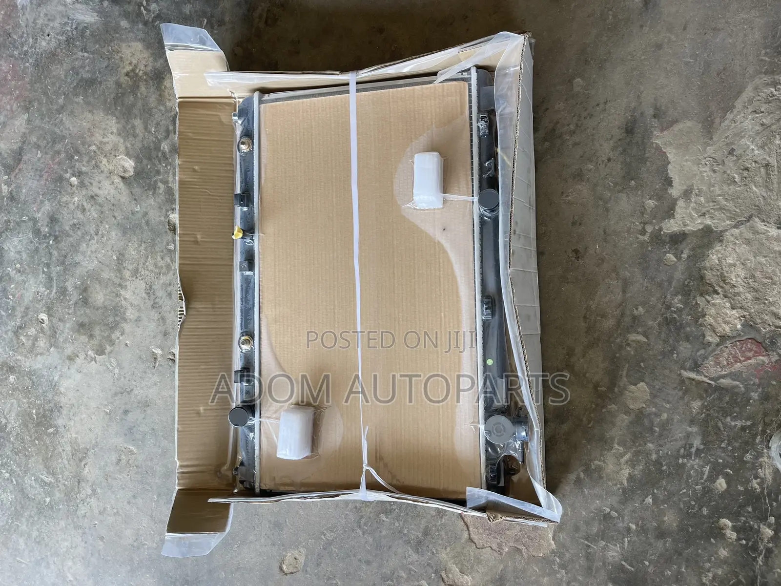 Toyota Camry Radiator Water Tank 2015 2016 2017