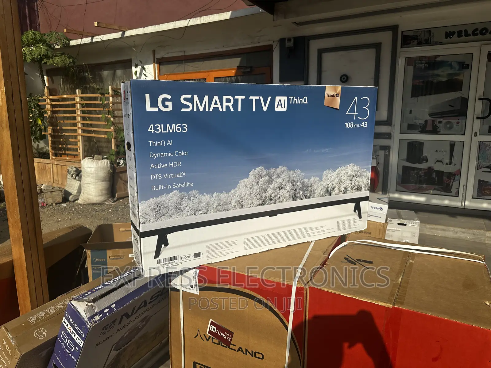 LM637 FHD Smart LG 43” Satellite  Quad-Core Processor