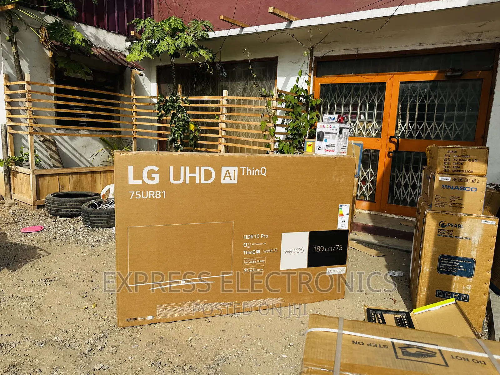 Strong LG Tv UHD Smart 75”UR81 Glossy LED Display Tv