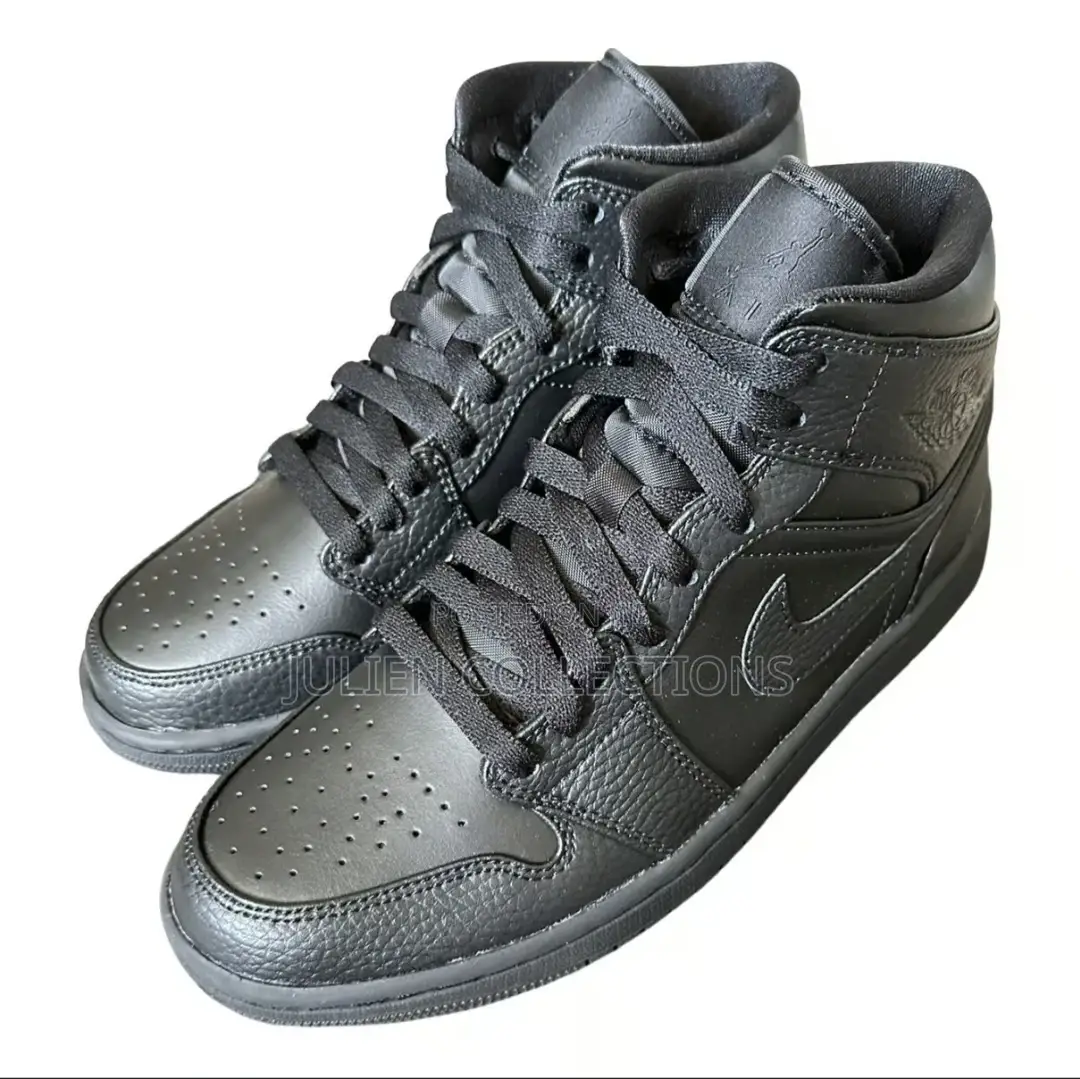 Jordan Retro 1 Black