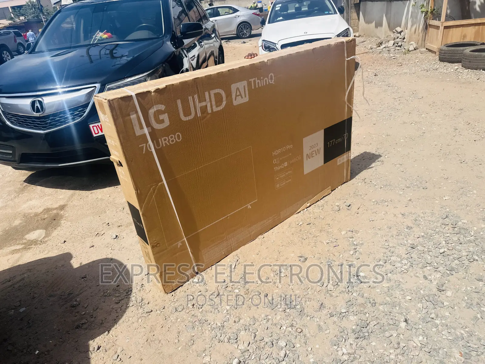 Hurry and Grab Lg UHD Smart 70”UR80