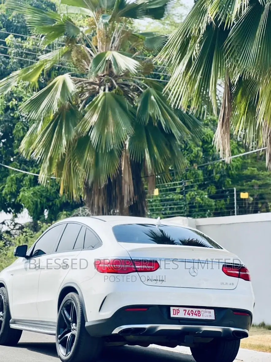 Mercedes-Benz GLE43 2018 White