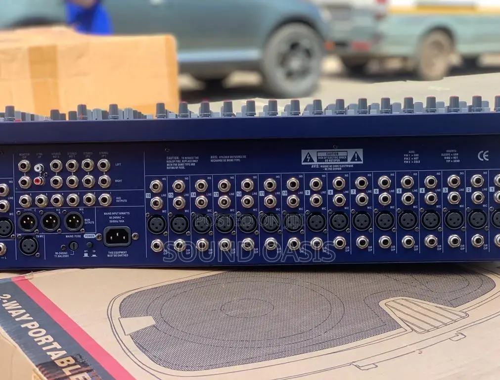 Soundcraft LX9- 24 Channel Live Audio Mixer
