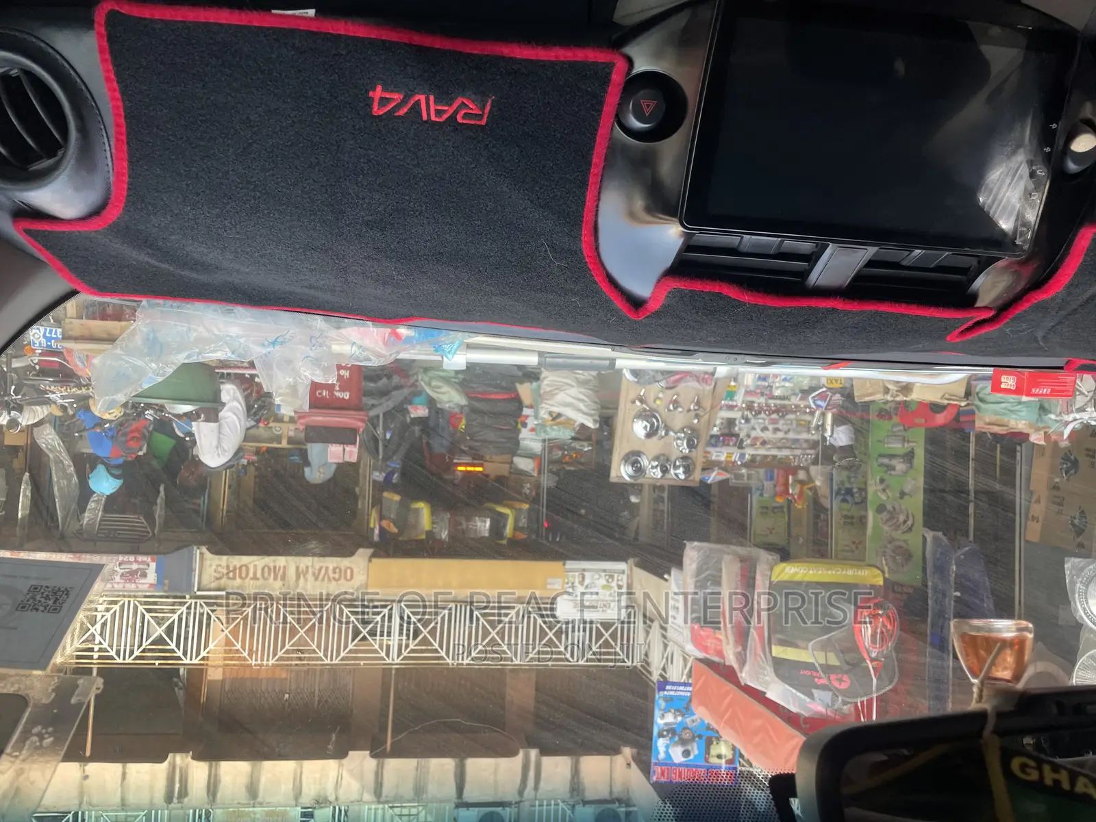 RAV4 2008 Dashboard Cover