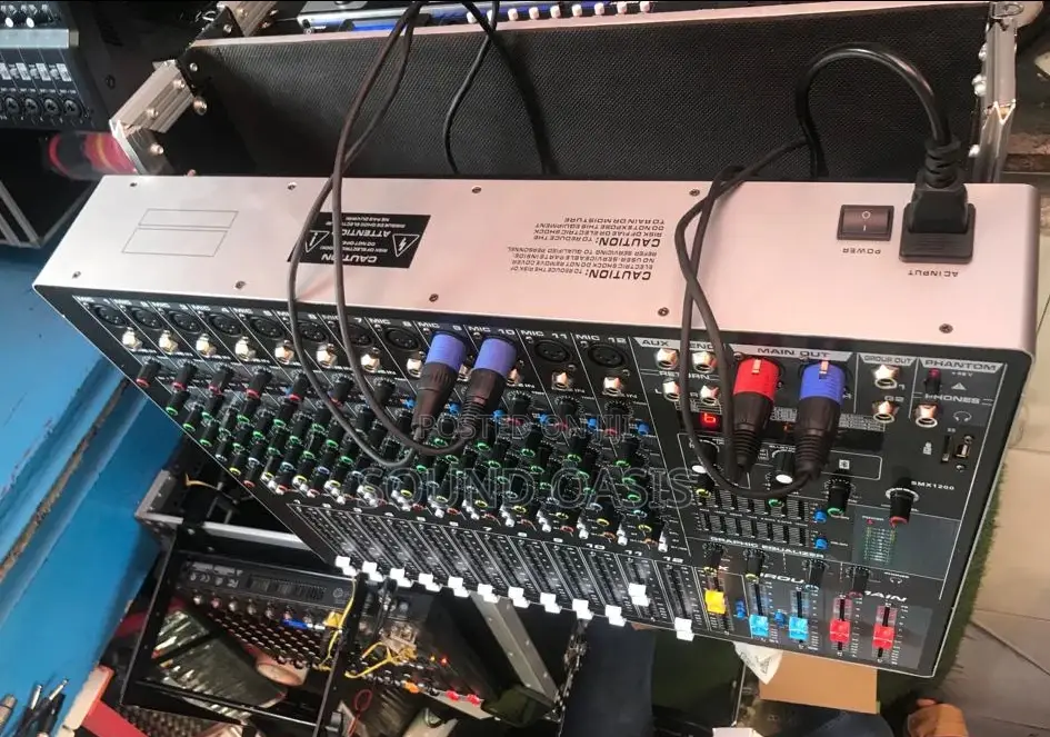 Yamaha 12 Channel Raw Mixer (SMX 1200-Usb)