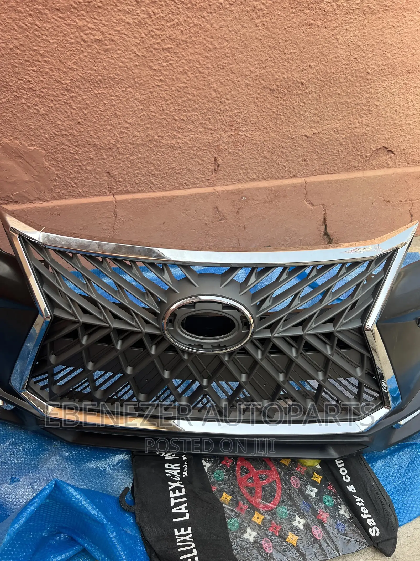 Toyota Fortuner 2016,2017,2018,2019,2020 Lexus Spec Bumper