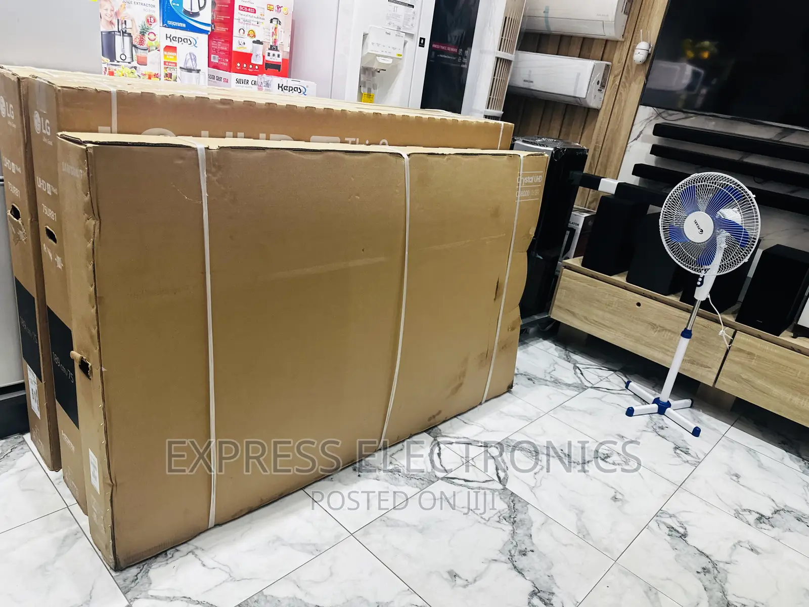 Powerful Dynamic Display Uhd Smart 75”Cu7000 Samsung