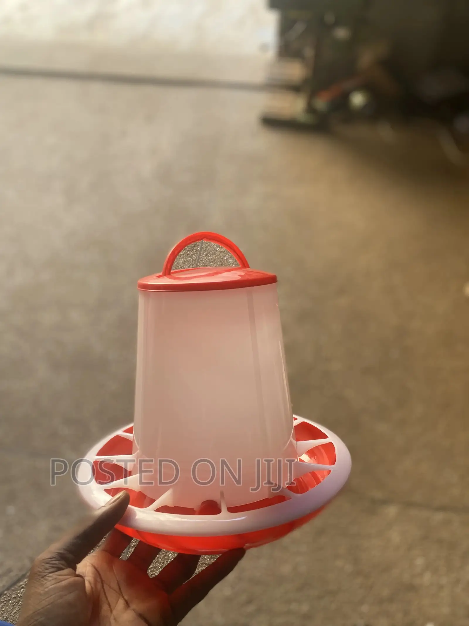 Poultry Drinkers and Feeders (1,3,6,10,12kg/L)