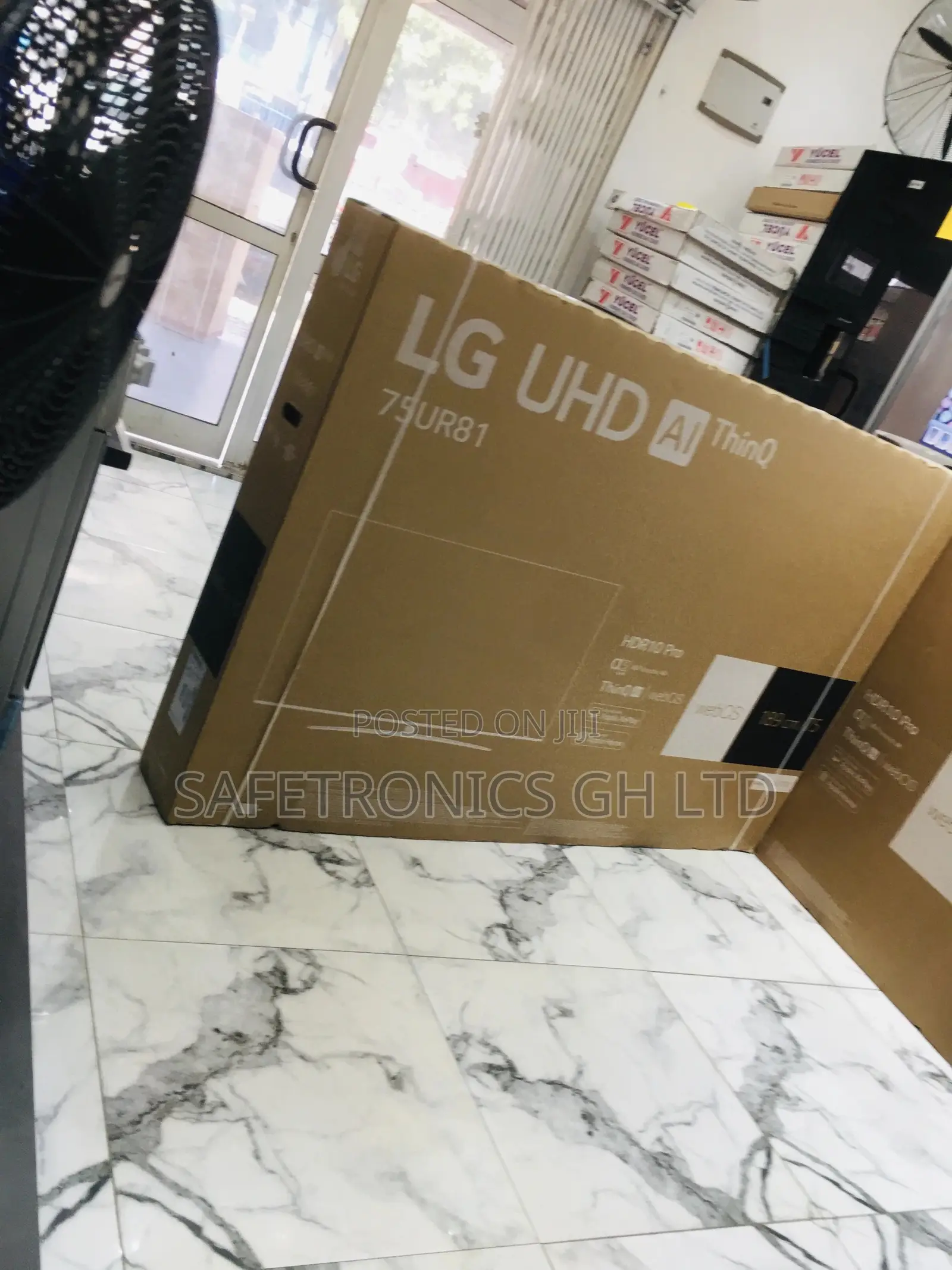 UR81 Black Lg 75 Inches Glossy LED Smart UHD Electric Tv