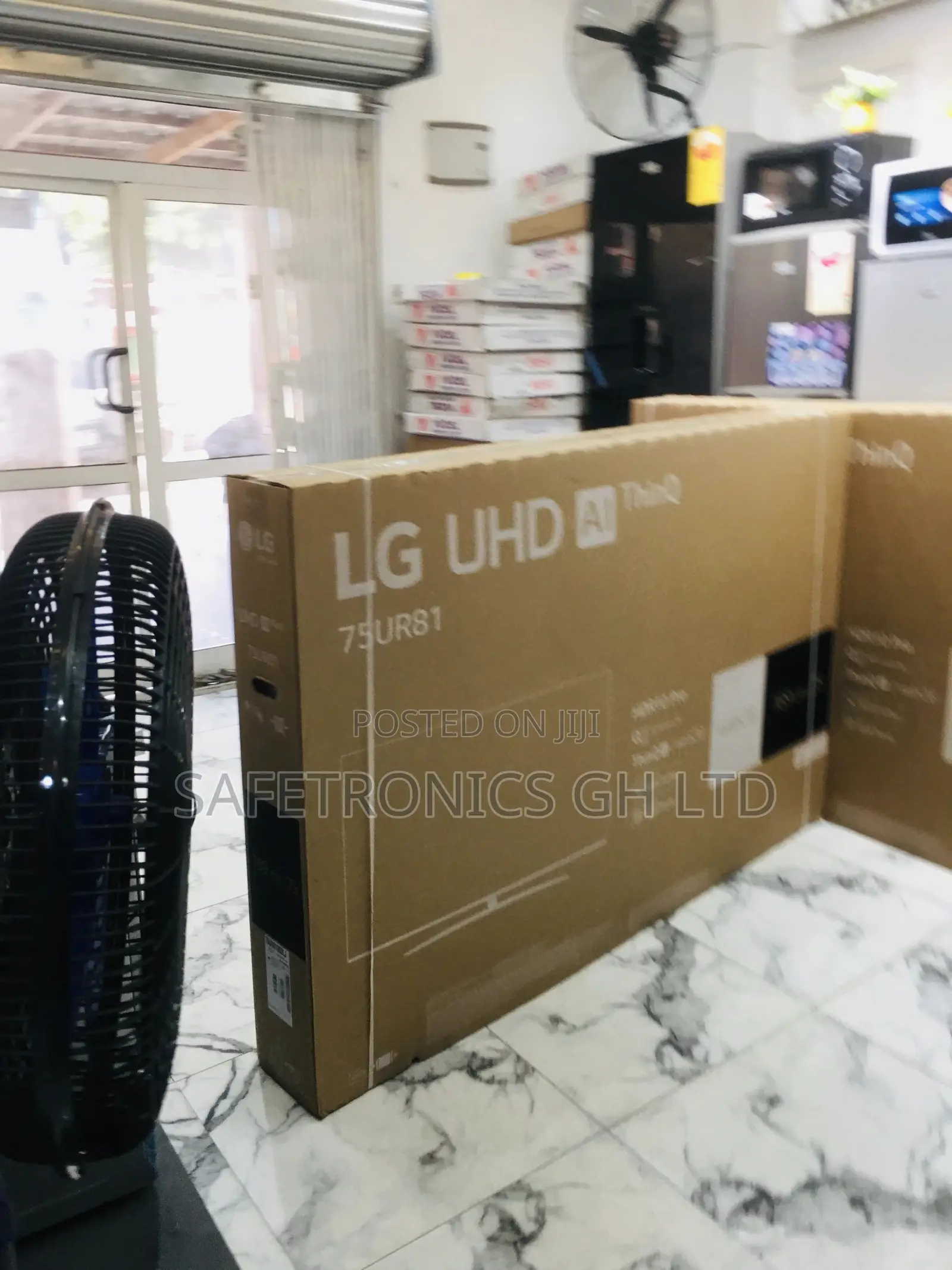 75 Inches Glossy LED Smart Black UHD Electric UR81 Lg Tv