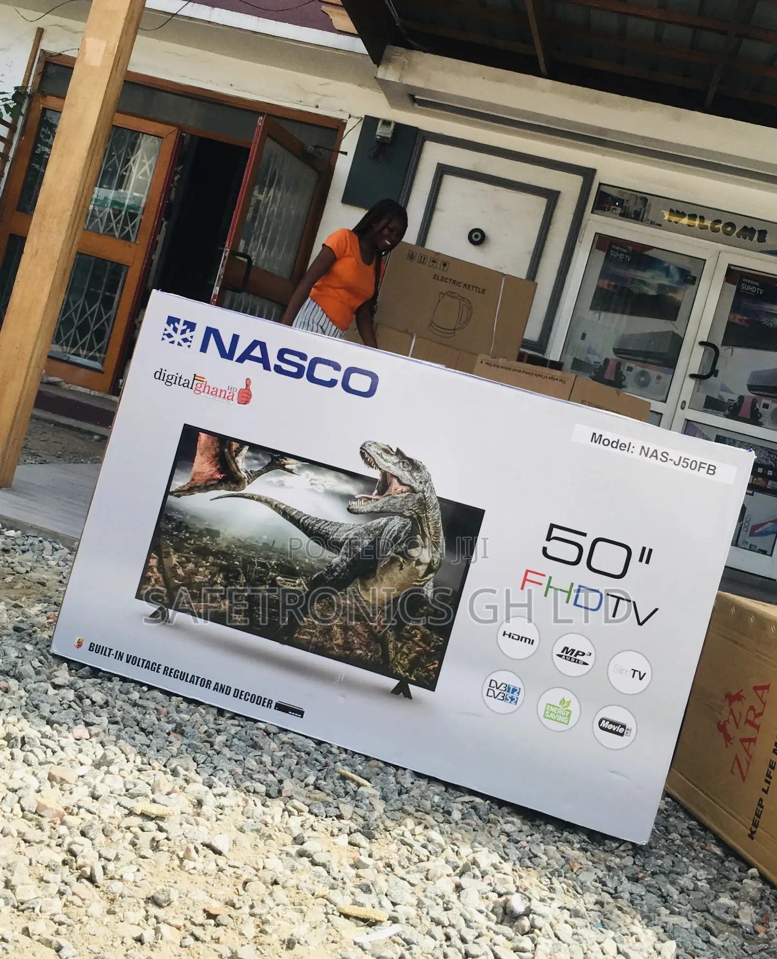 Electric 50 Inches Digital Satellite Glossy Black Nasco Tv