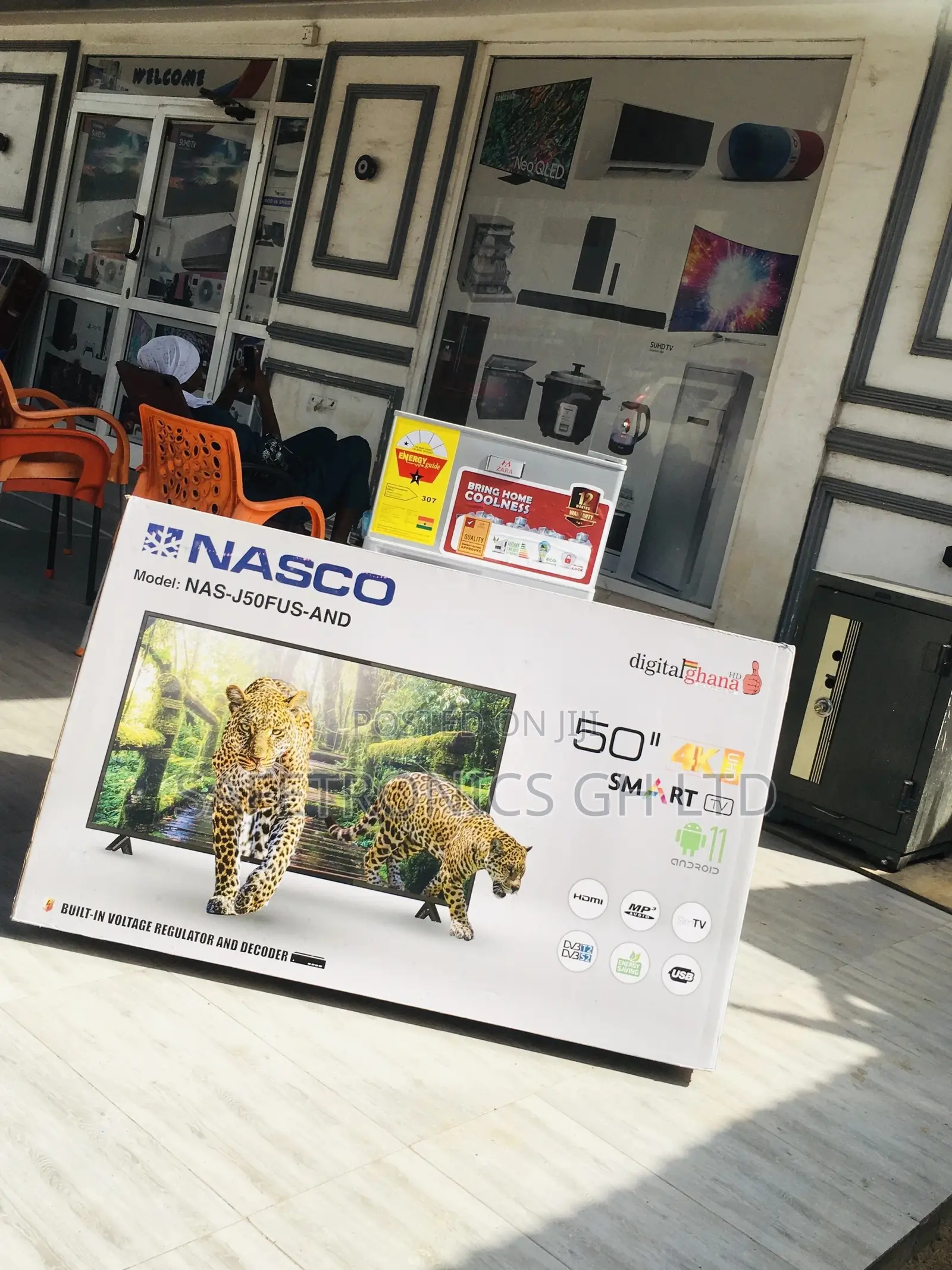 Digital Smart Nasco 50 Inches Glossy Black Electric LED Tv
