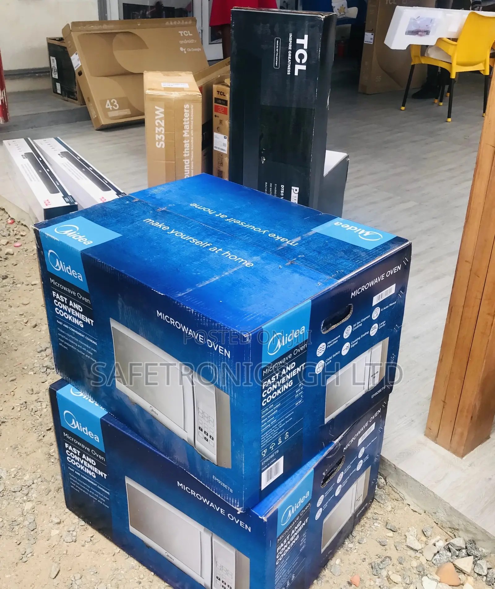 Electric Midea Microwave 28 Liters EM928ETB Countertop