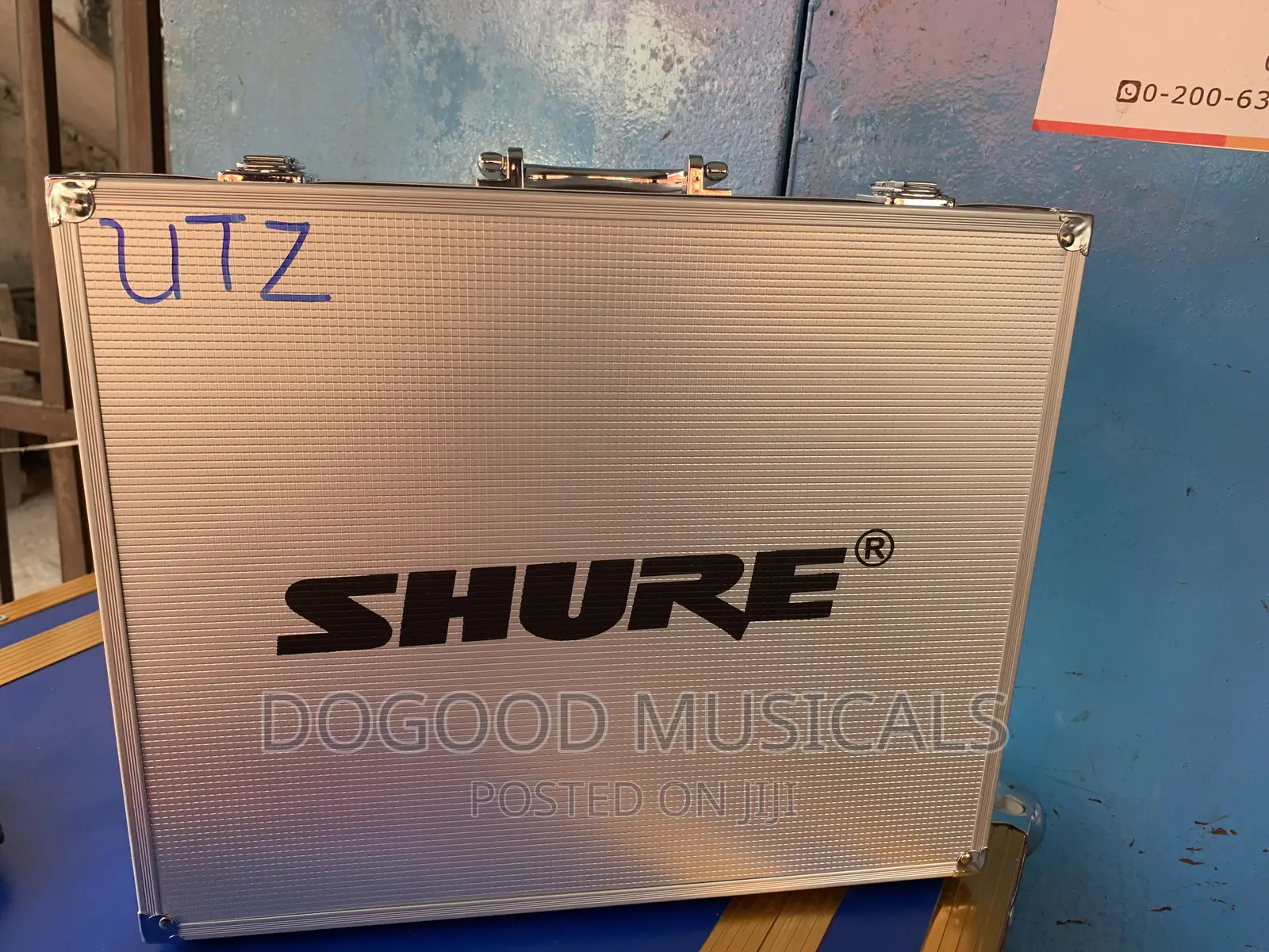SHURE UT-282 2in1 Wireless Microphone