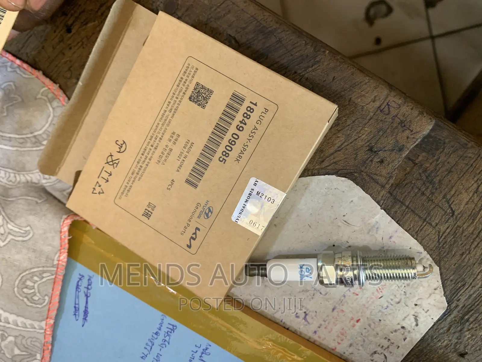 Original Hyundai Elantra Plugs ,Sonata Plugs , Santafe