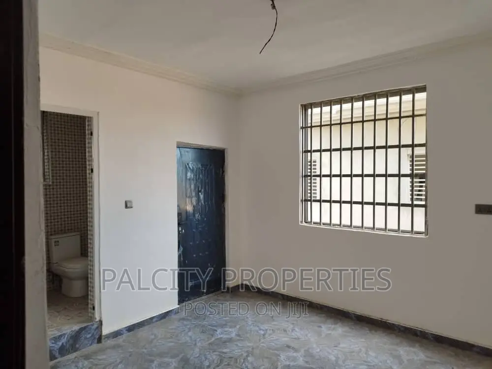 2bdrm Apartment in Daban New Site, Kumasi Metropolitan for rent