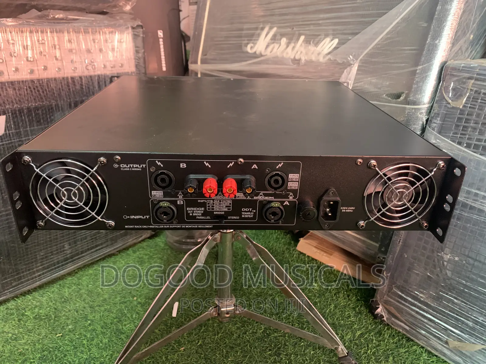 Peavey Cs4000 Power Amplifier