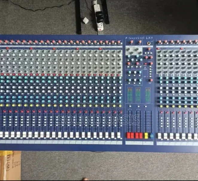 Soundcraft Lx9- 32 Channel Live Audio Mixer