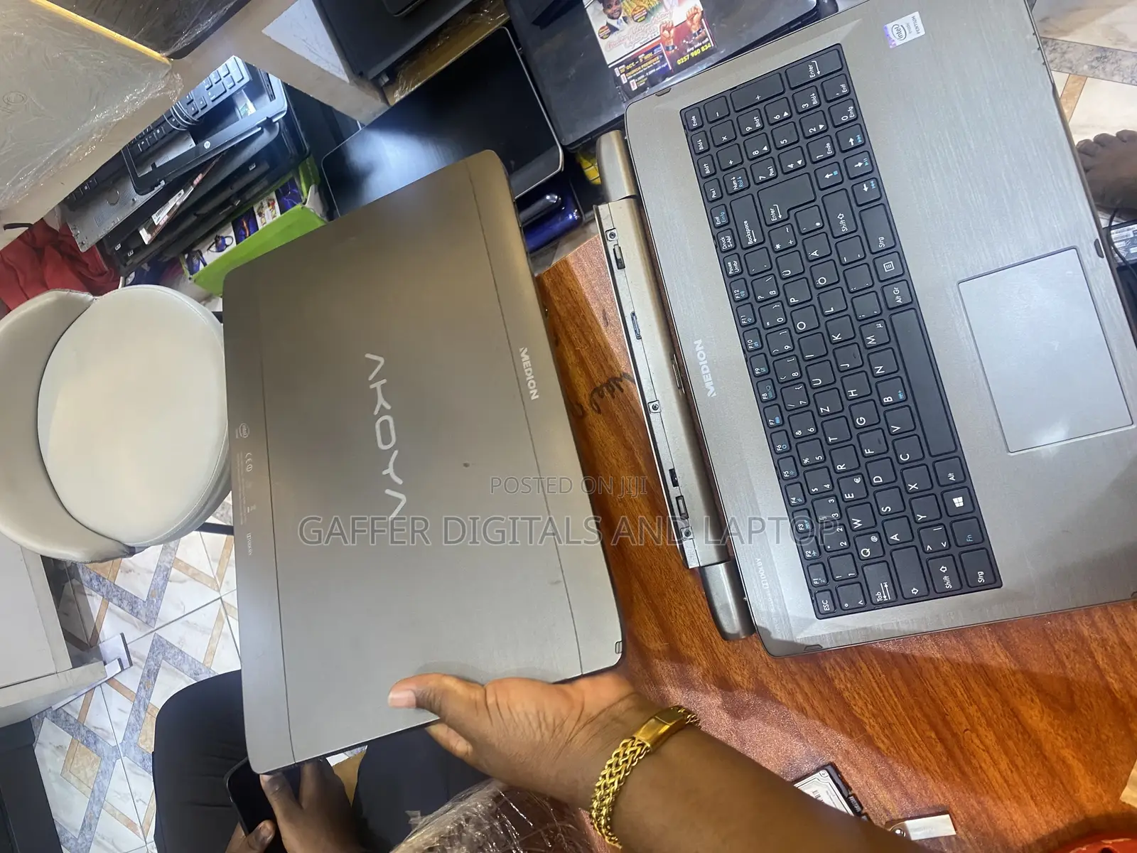 New Laptop Medion Erazer X7849 4GB Intel Pentium HDD+SSD 512GB