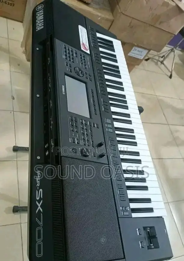 Yamaha Psrsx700 Synthesizer Arranger Workstation Keyboard
