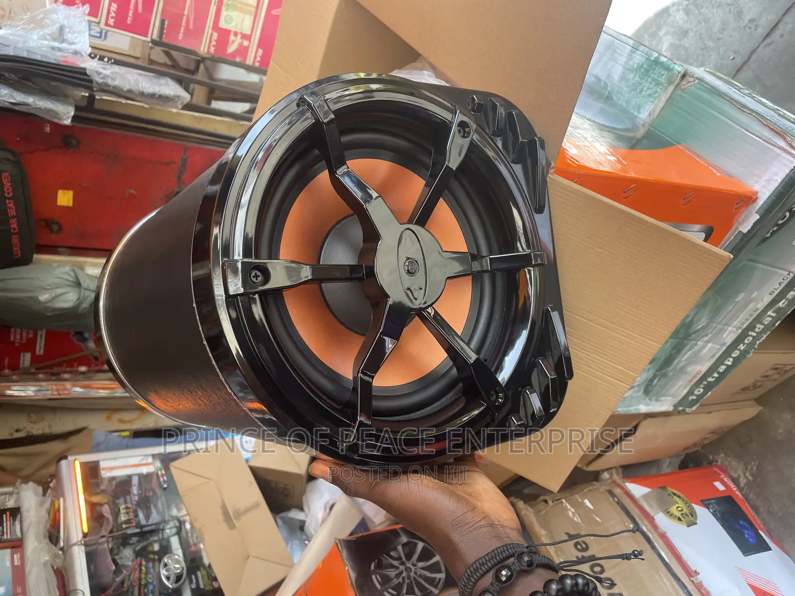 Round Subwoofer ( Base Master )