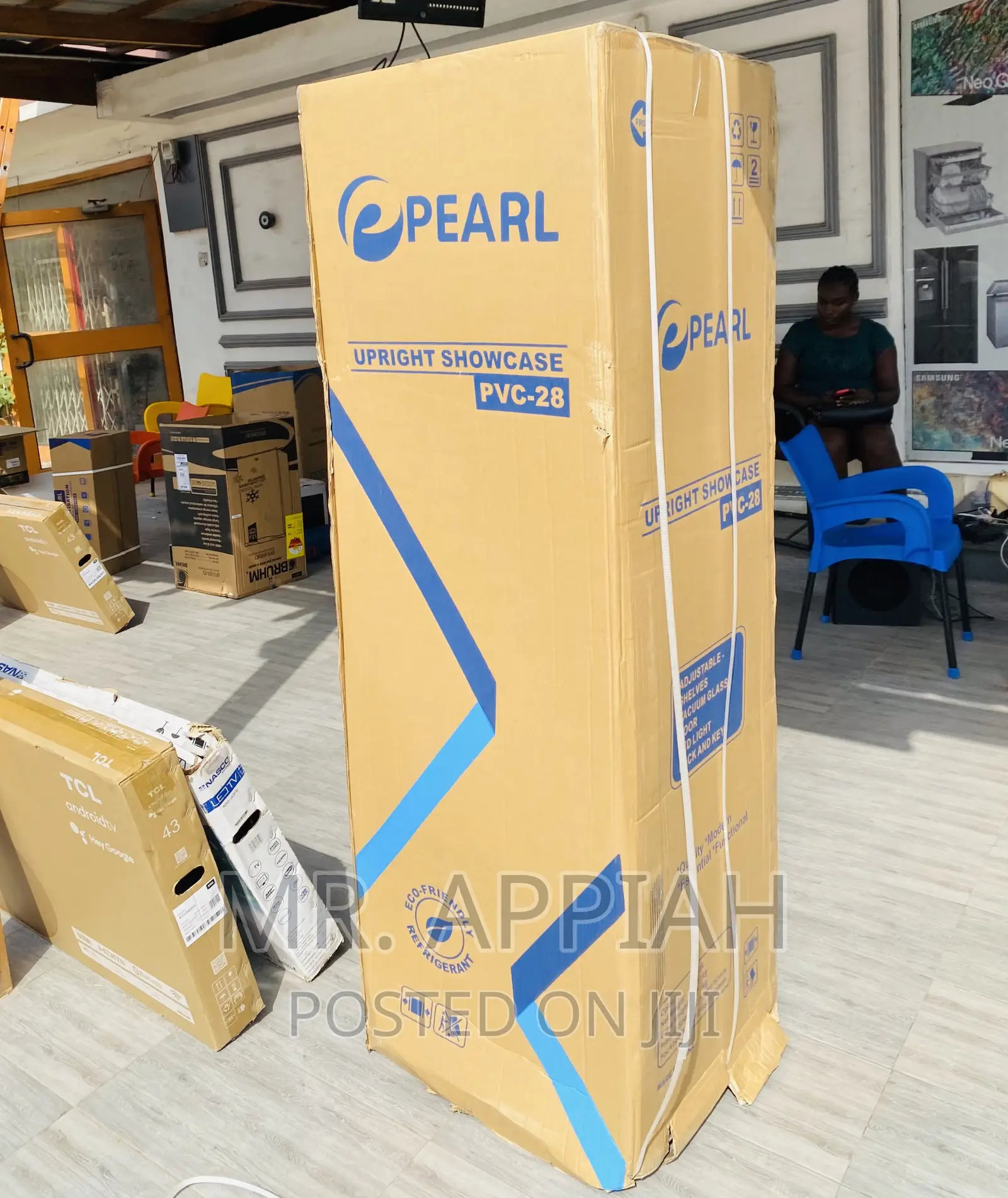 Highly Quality Pearl PVC-28 Electric Beverage Cooler.