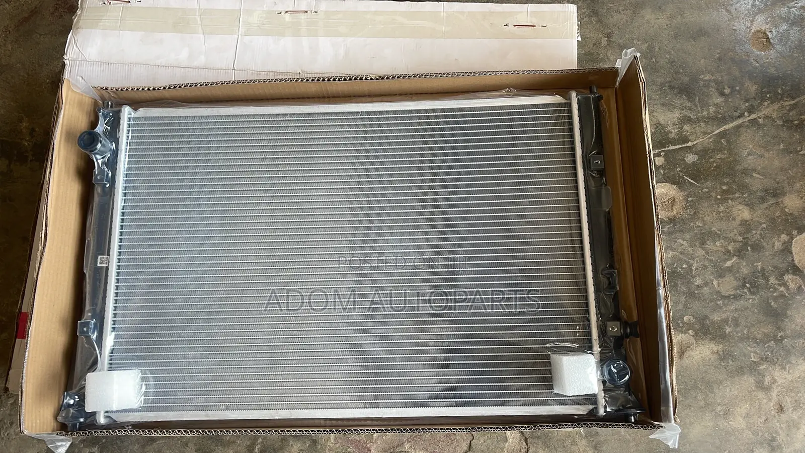 Civic Water Tank Radiator 2016 2017 2018 2019 2020 2021
