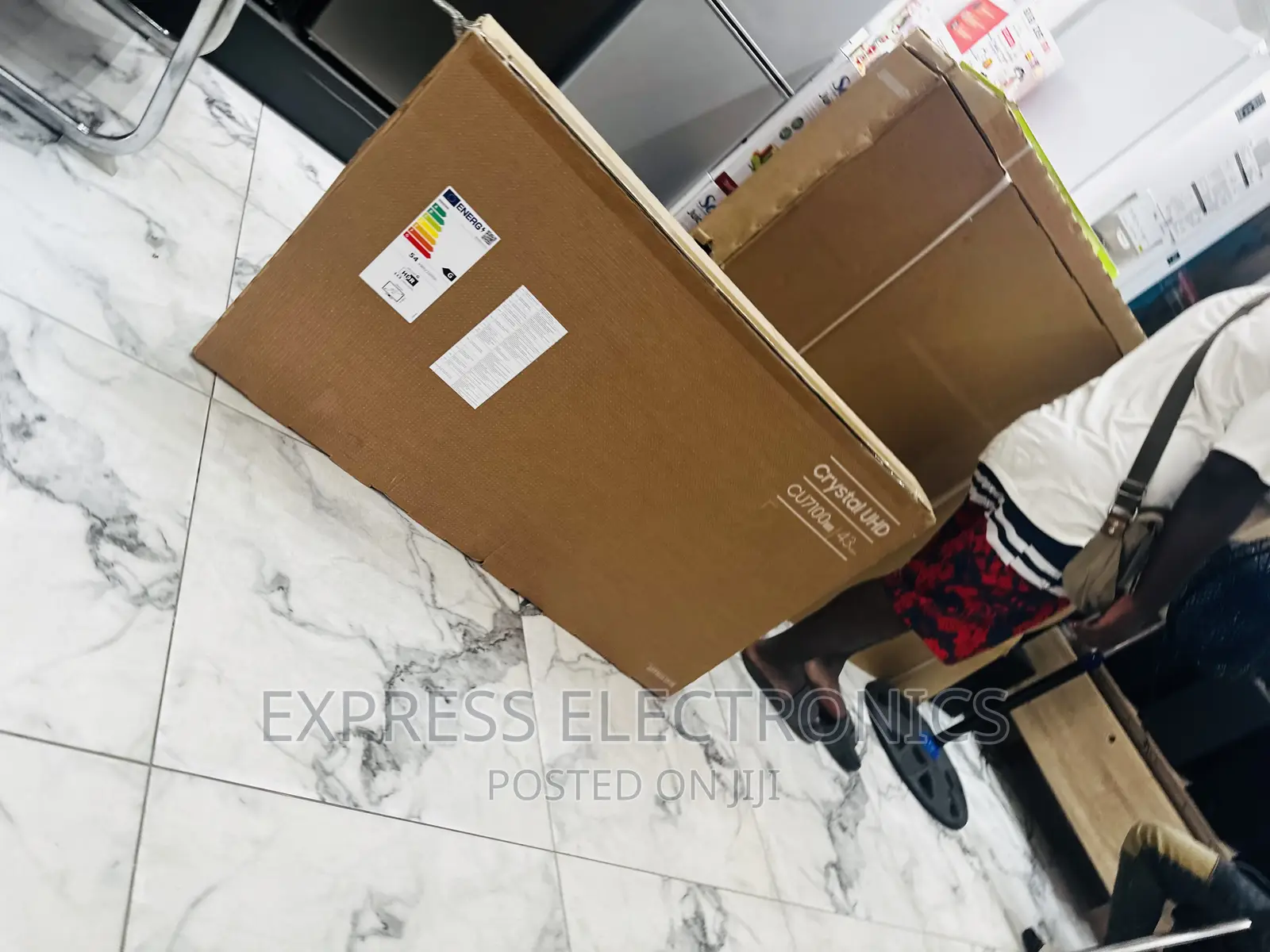 2023 Model UHD Smart Samsung 43”Cu7172