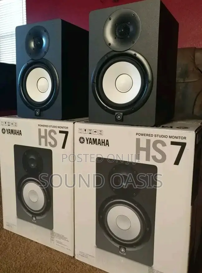 Yamaha HS7 7-Inch Powered Studio Monitor Pair