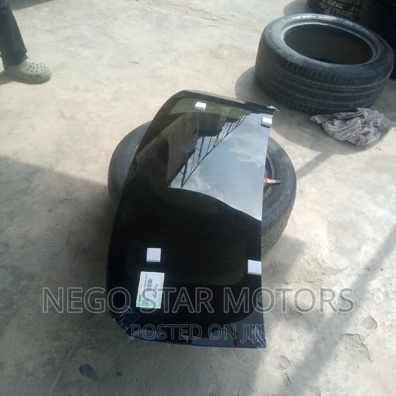 BMW X1 2015 Back Glass