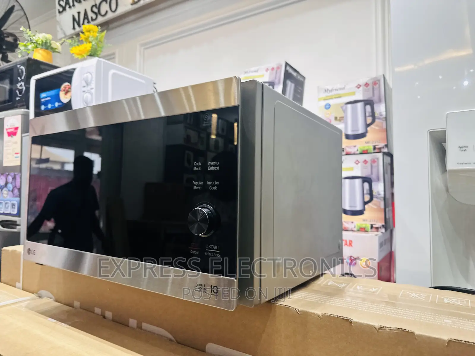 Authentic Sleek Sliver Microwave Lgmh8265gis