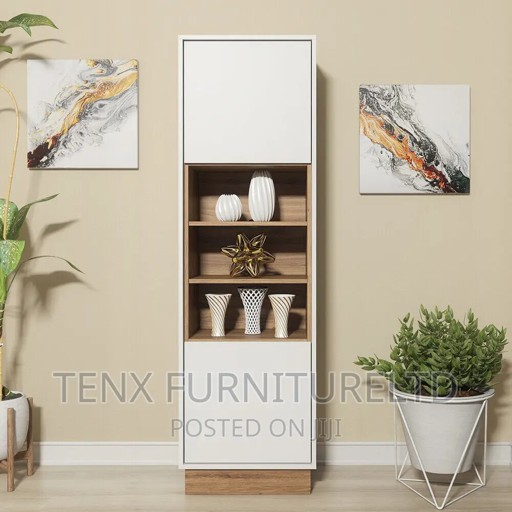 Stunning Sideboard (White and Oak)