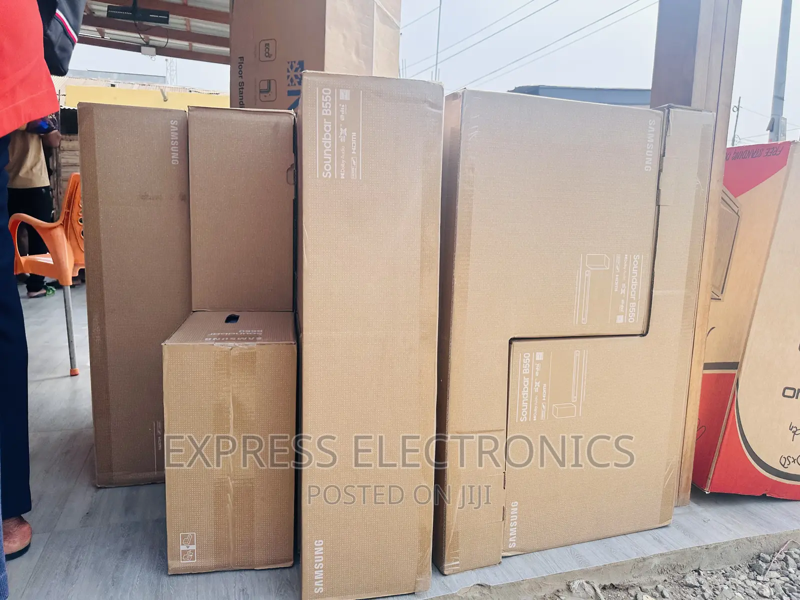 Power of Deep Sound System Samsung B550 410W