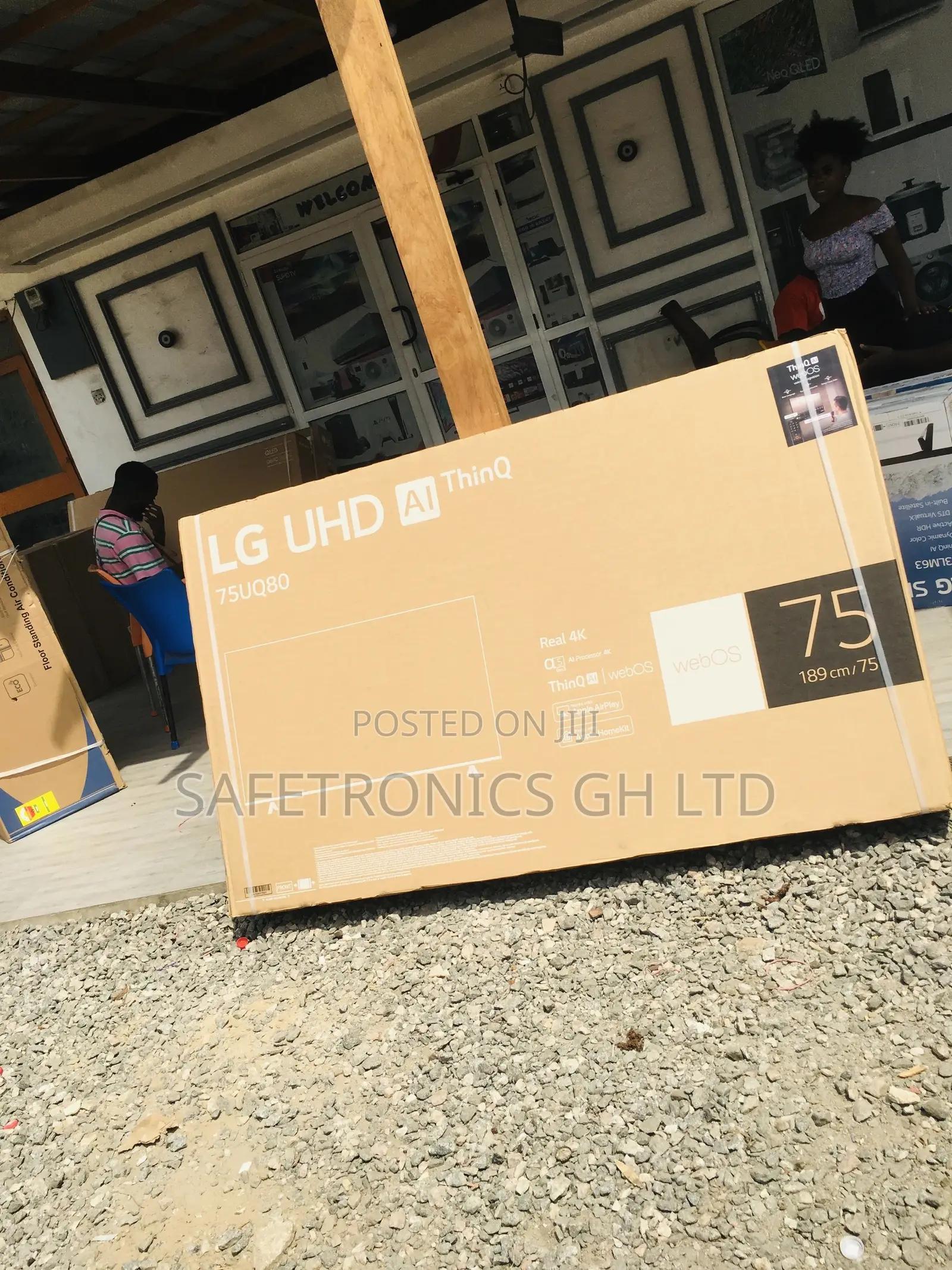 Electric Smart Uhd Black 75 Inches Lg Glossy Uq80 Tv