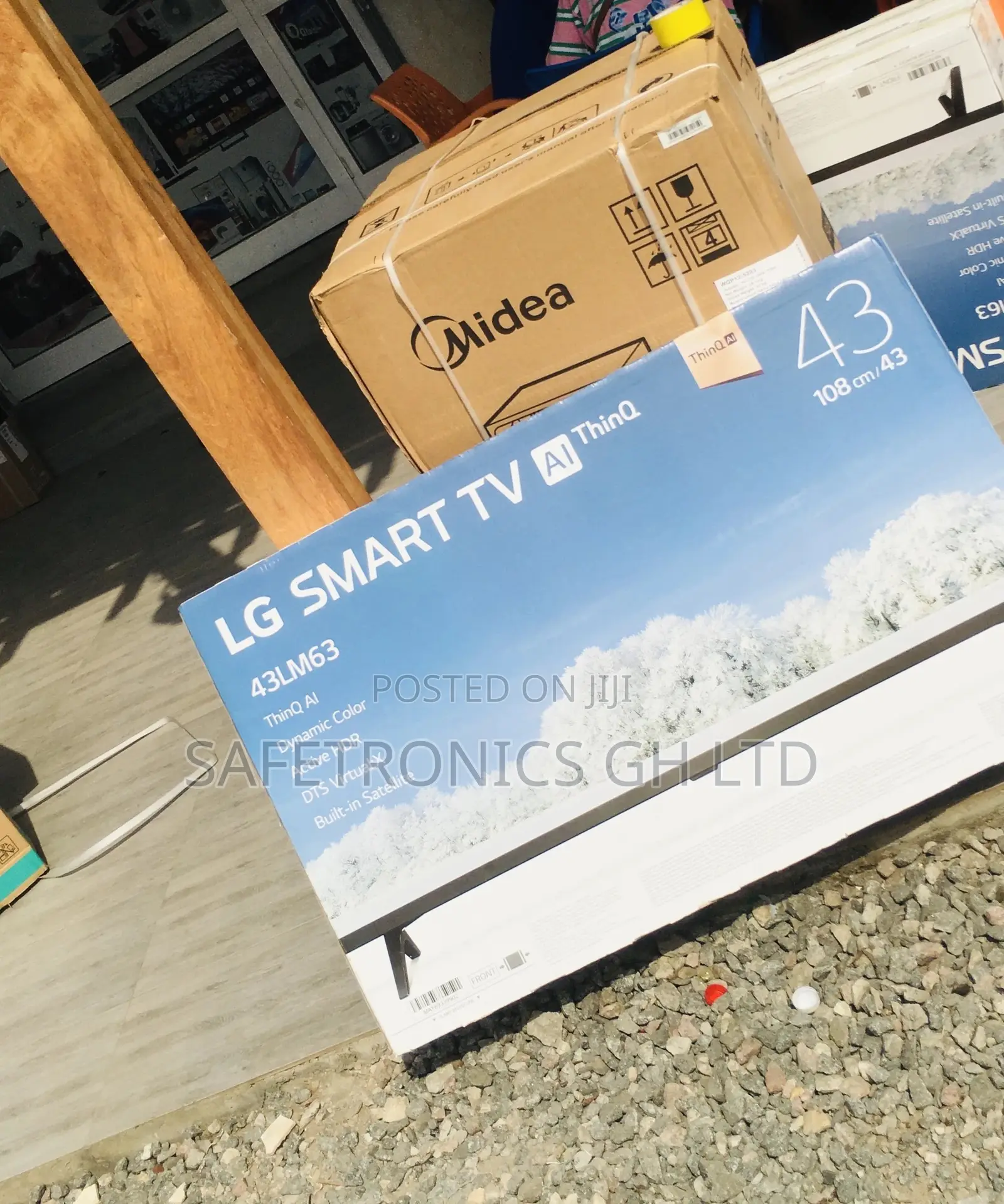 LED Glossy UHD LG LM63 43 Inches  Smart Electric Tv