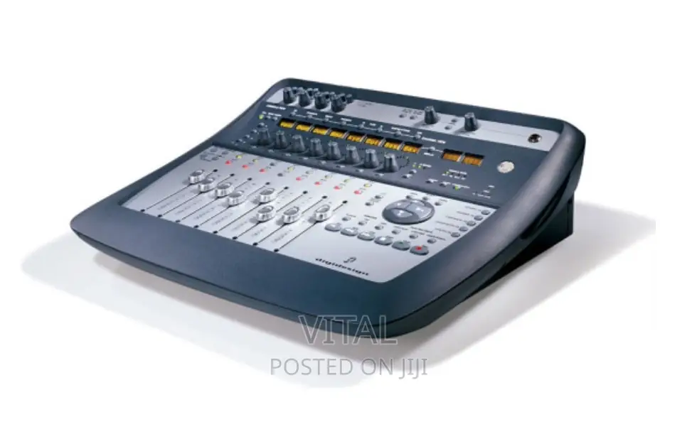 Digital Mixer / Digi002