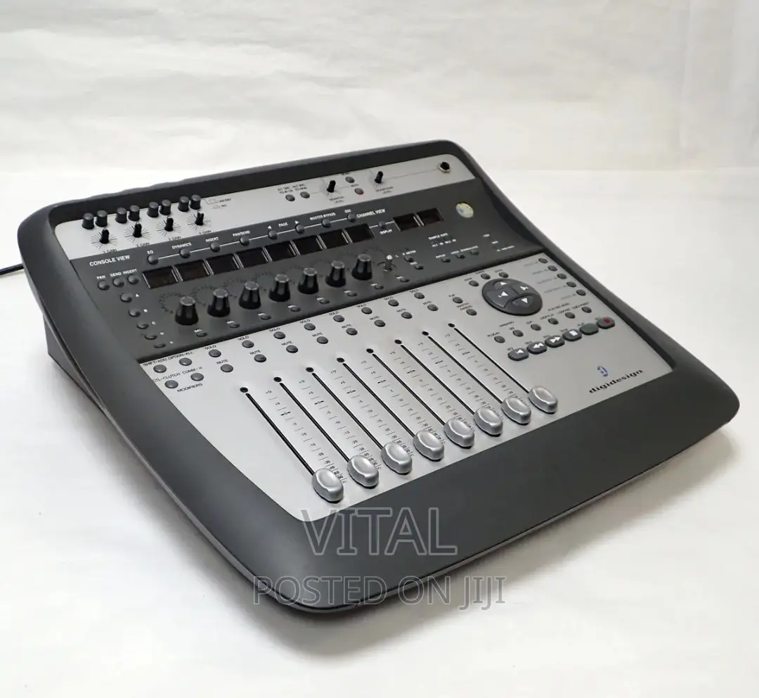 Digital Mixer / Digi002
