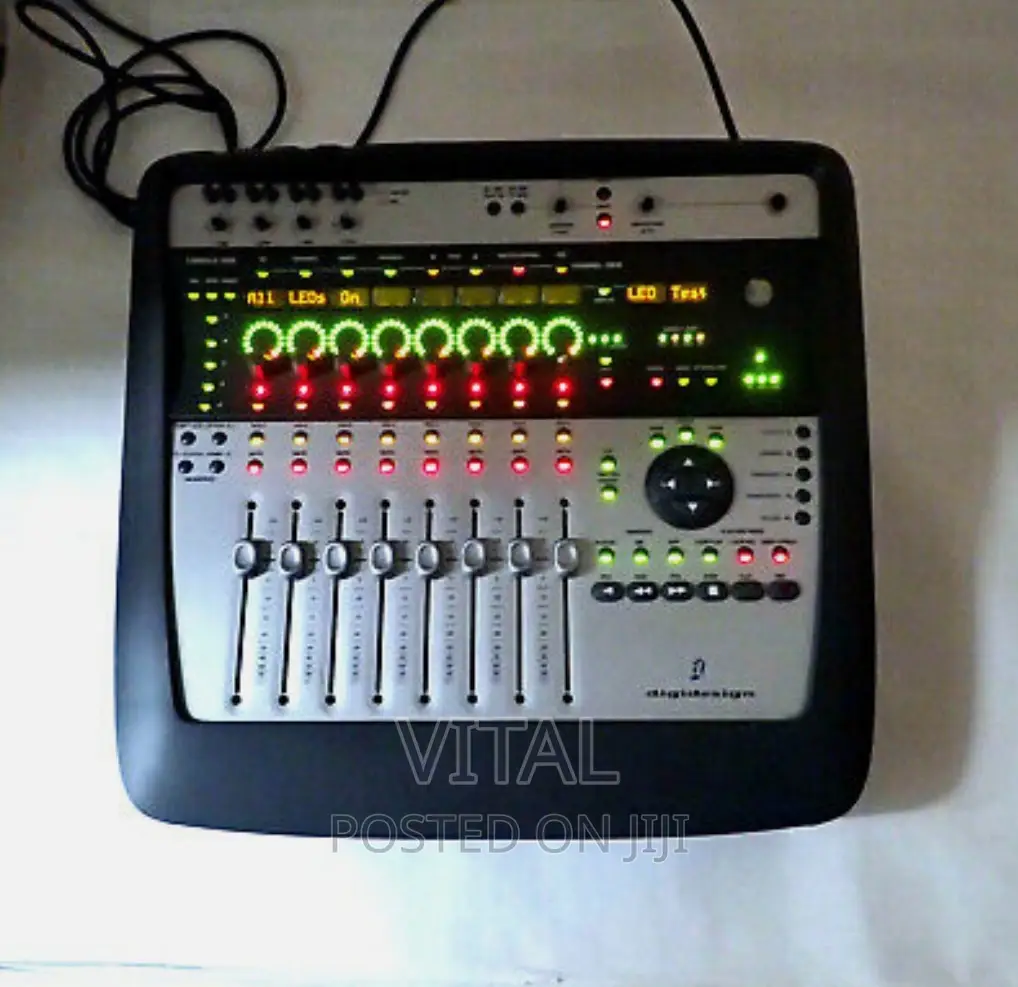 Digital Mixer / Digi002