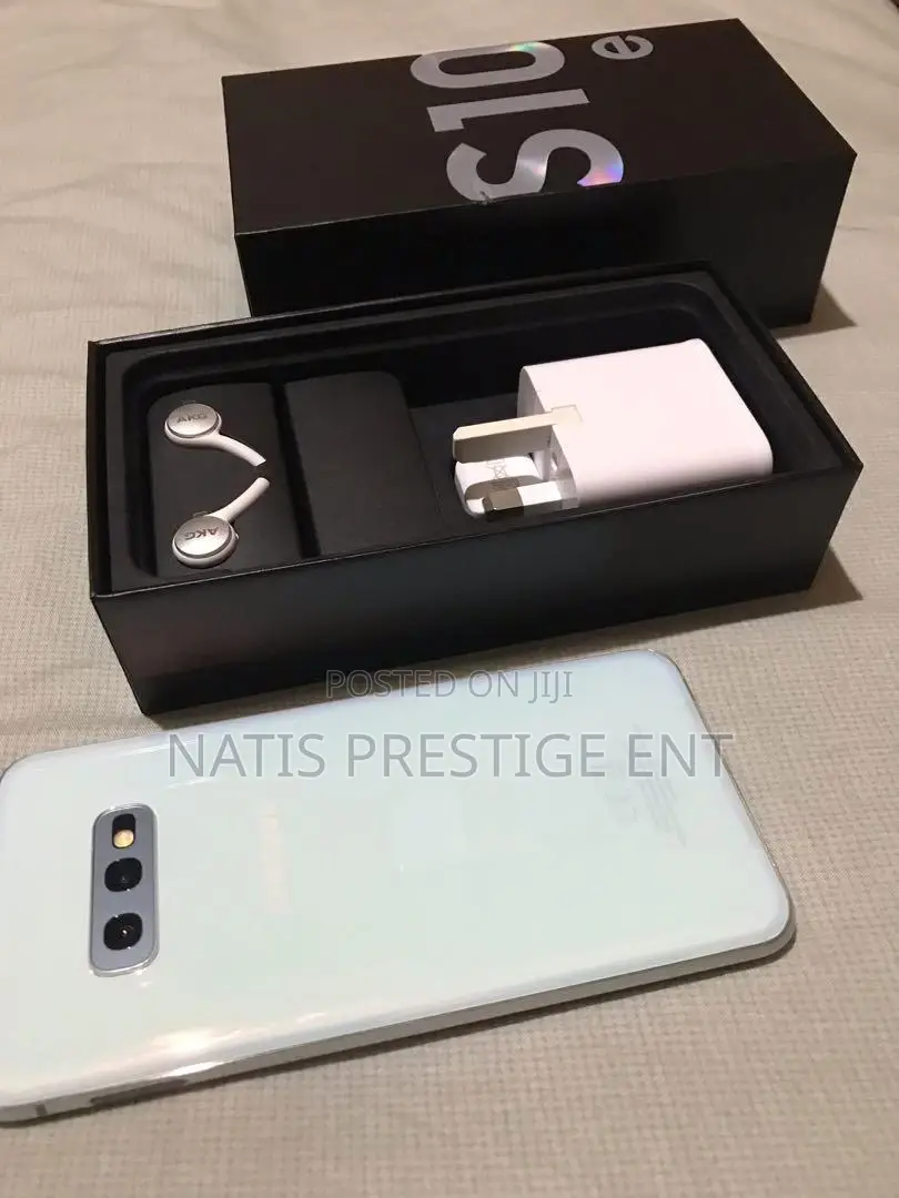 New Samsung Galaxy S10e 128 GB White