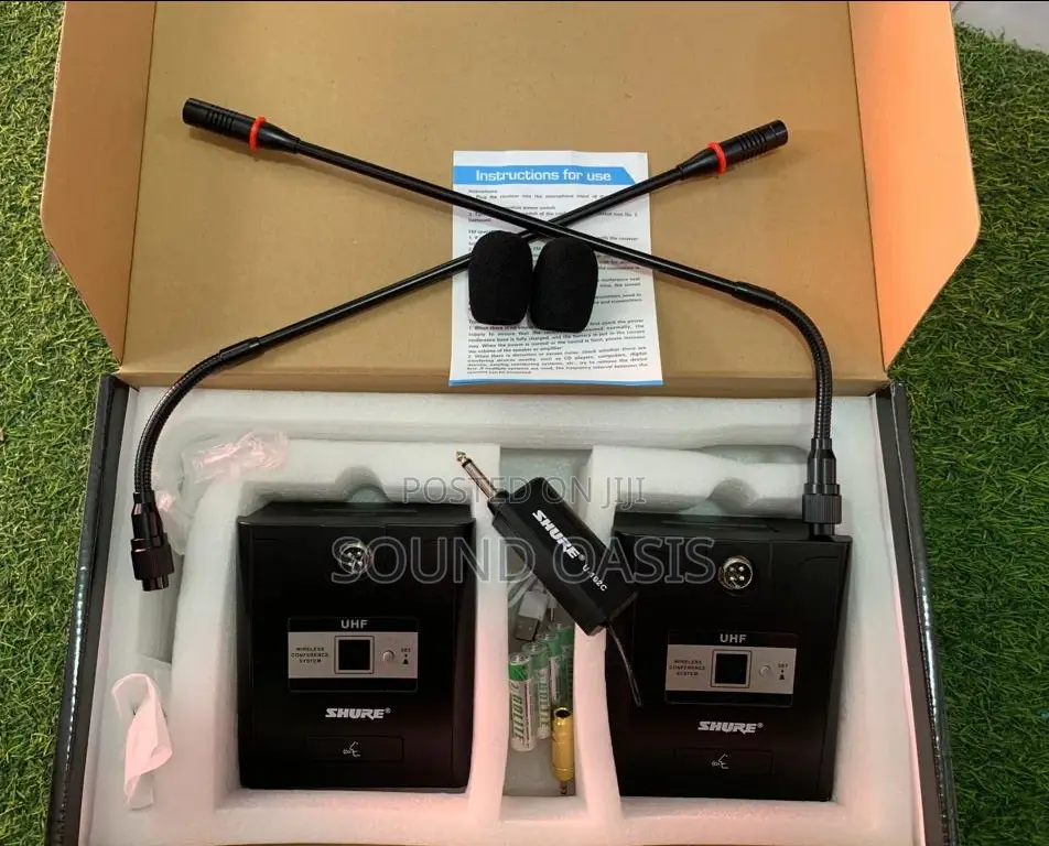 Shure Uhf 2 in 1 Wireless Conference Microphones.