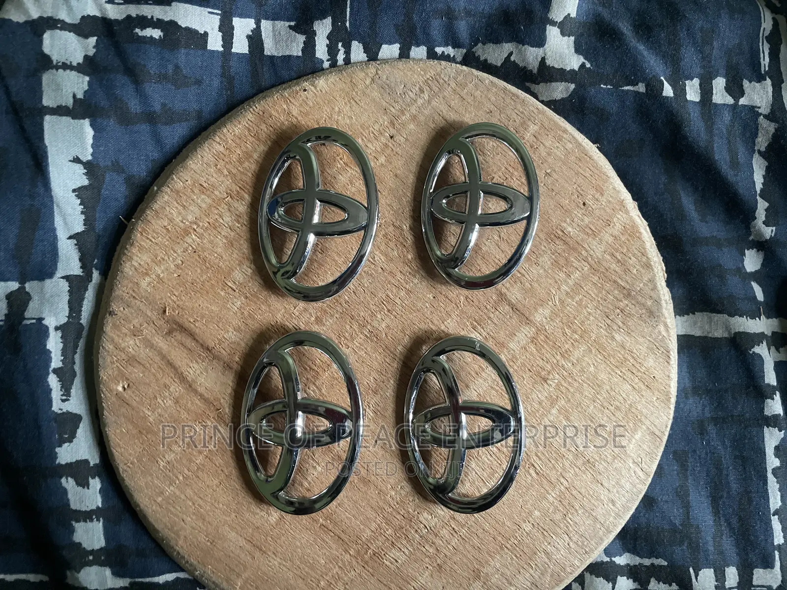 Toyota Wheel Cover Crown