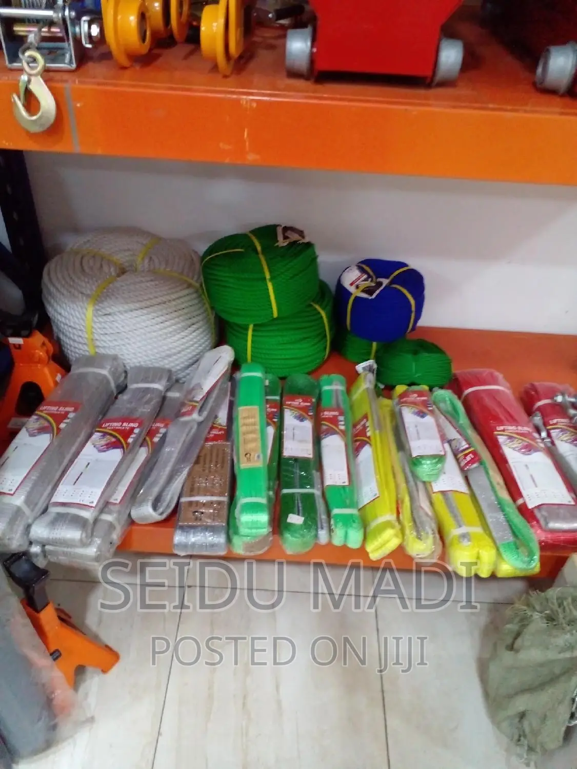 Webbing Sling for Lifting Heavy Items