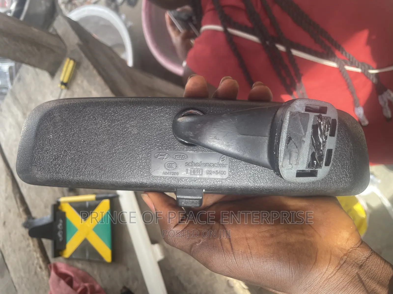 Inside Rear View Mirror ( Home Used )
