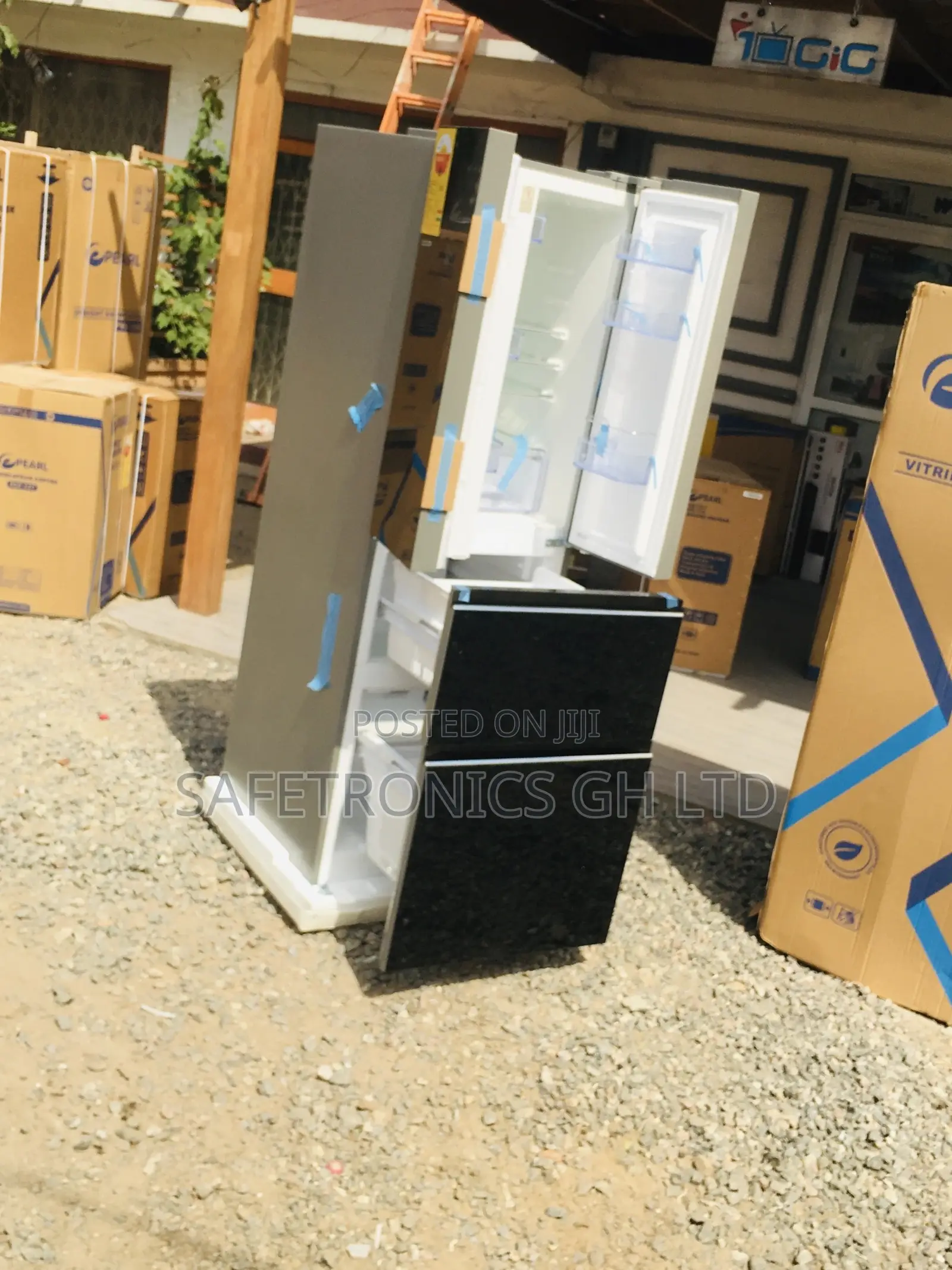 4 Doors Glass Black Pearl Bottomfreezer PF-470BG Fridge