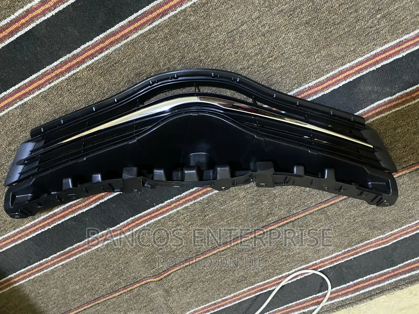 Toyota Vitz 2012/2013/2014 Top Grille