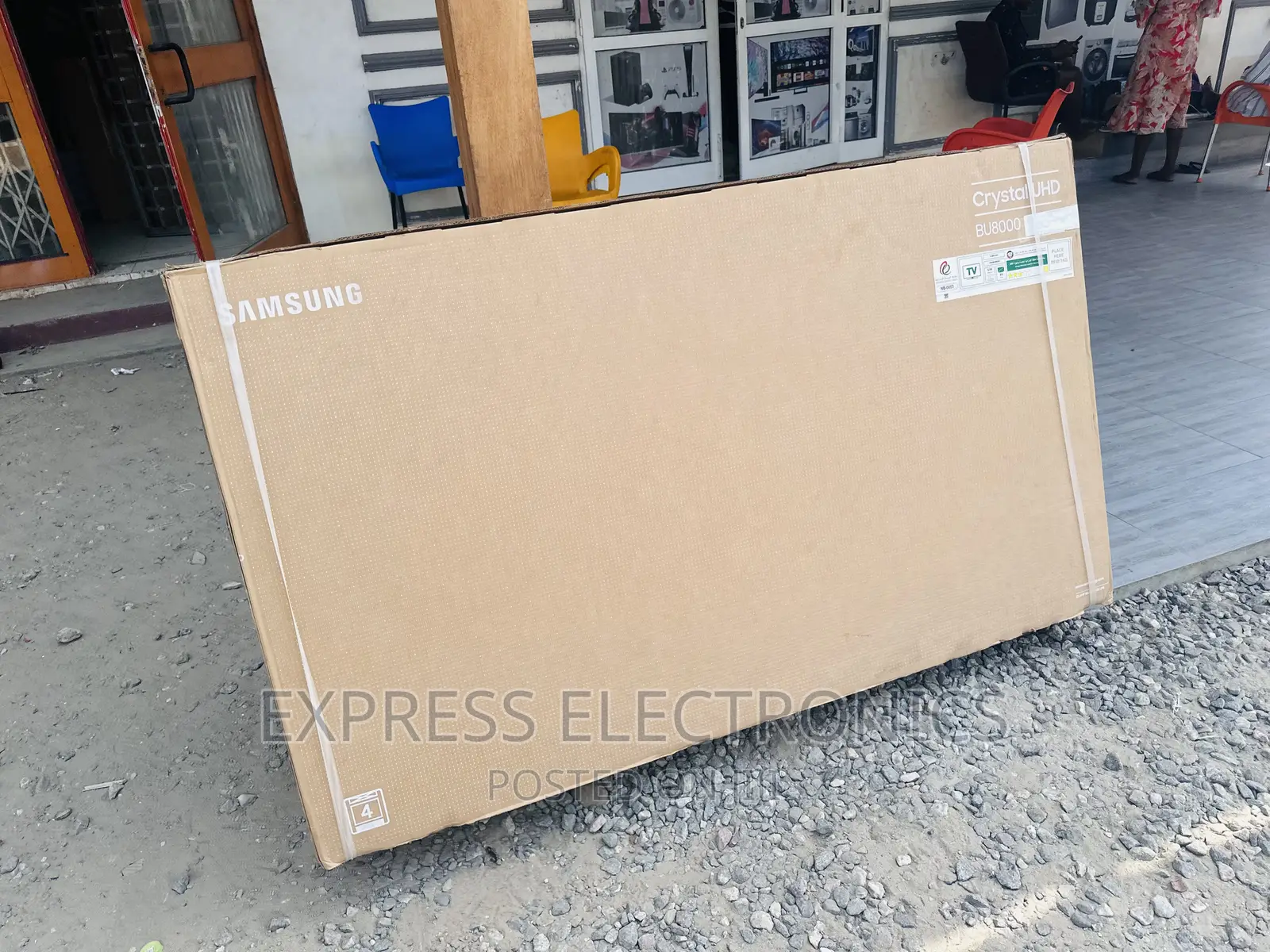 Samsung 55”Cu8000 Uhd Smart __Dynamic Color