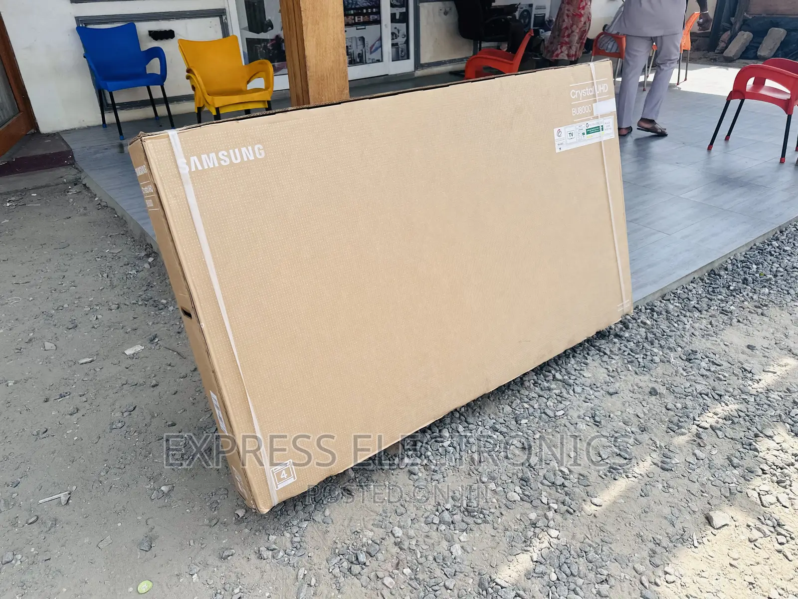 Glossy Sleek UHD Smart Samsung 55au7092